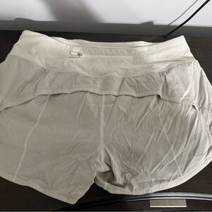 Lululemon Speed Up Shorts Mid Rise 4”